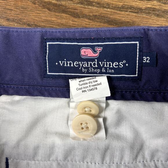 Vineyard Vines Shorts Mens 32 Patriotic Whale Embroidered Chino Preppy Summer - Picture 2 of 7